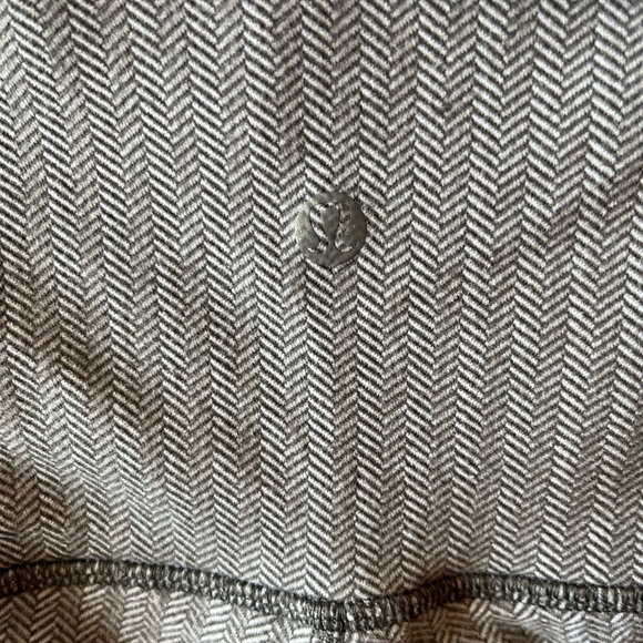 Lululemon Wunder Under Herringbone sz 6 - Picture 7 of 8